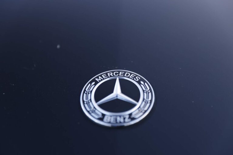 Mercedes-Benz E Class 2.0 E220d AMG Line Coupe 2dr Diesel G-Tronic+ Euro 6 (s/s) (194 ps)