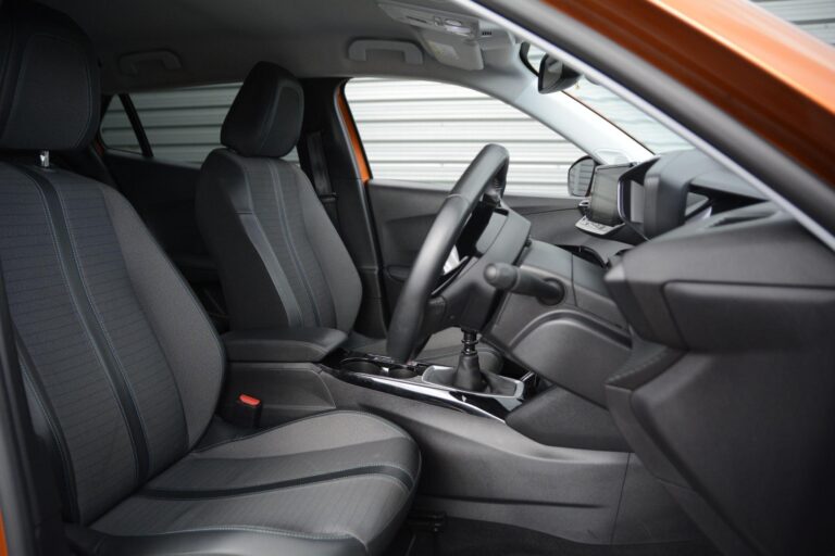 Peugeot 2008 1.2 PureTech Allure Premium Euro 6 (s/s) 5dr