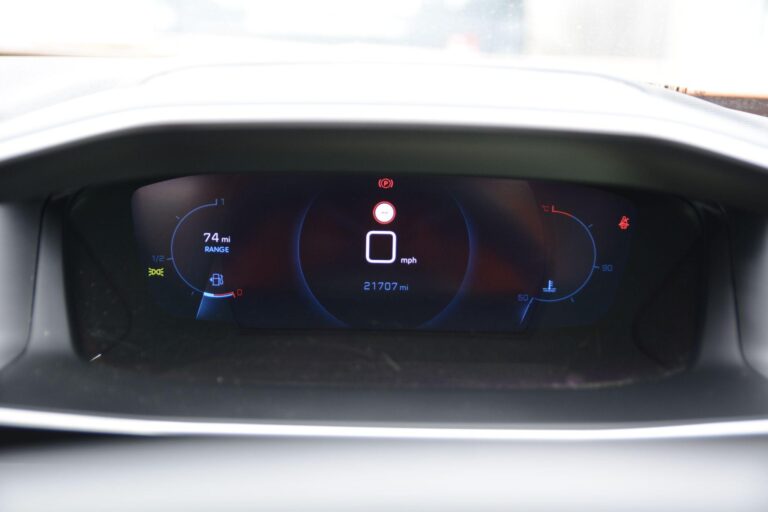 Peugeot 2008 1.2 PureTech Allure Premium Euro 6 (s/s) 5dr