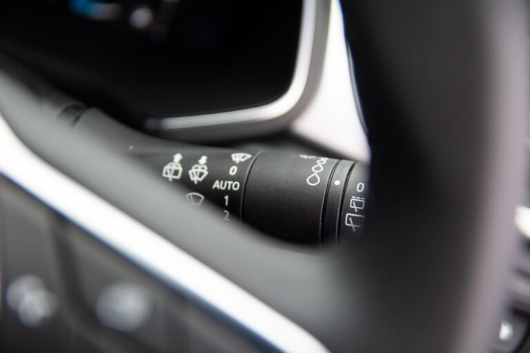 Renault Captur 1.6 E-TECH 9.8kWh techno Auto Euro 6 (s/s) 5dr