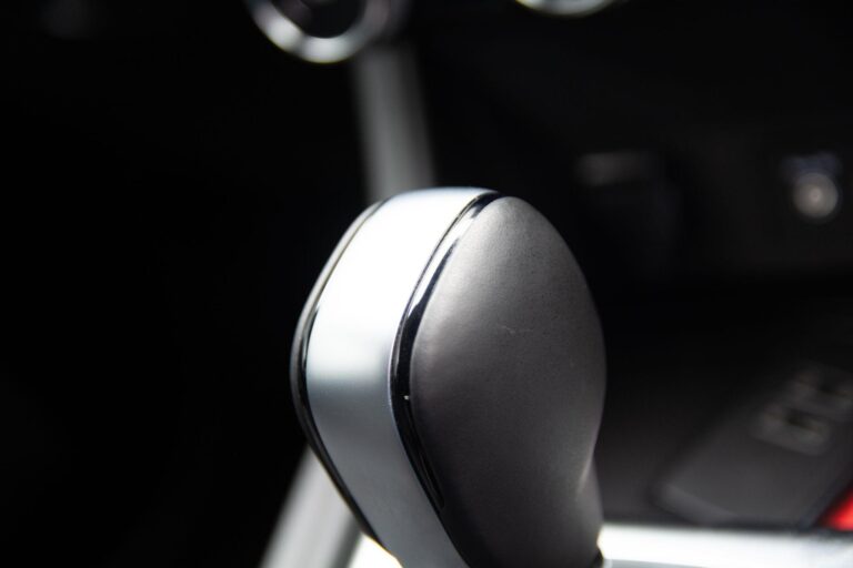 Renault Captur 1.6 E-TECH 9.8kWh techno Auto Euro 6 (s/s) 5dr