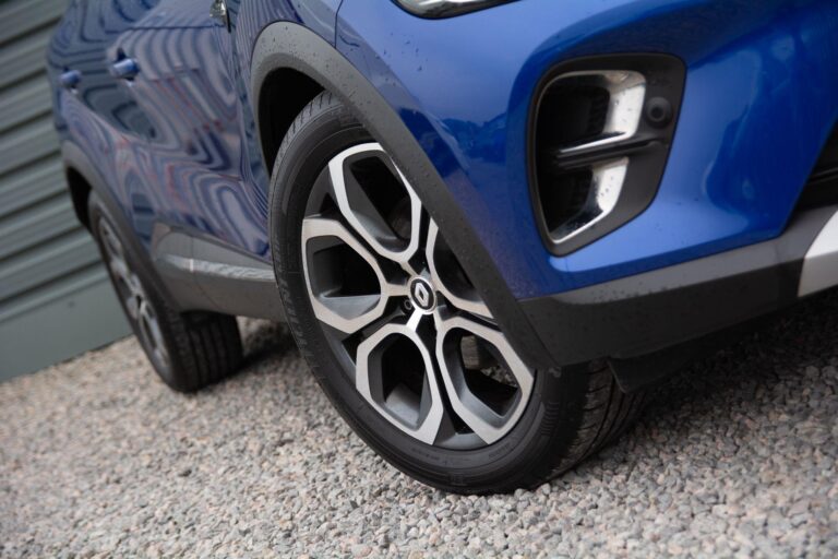 Renault Captur 1.6 E-TECH 9.8kWh techno Auto Euro 6 (s/s) 5dr