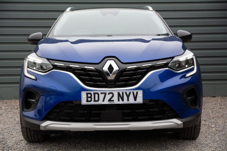 Renault Captur 1.6 E-TECH 9.8kWh techno Auto Euro 6 (s/s) 5dr