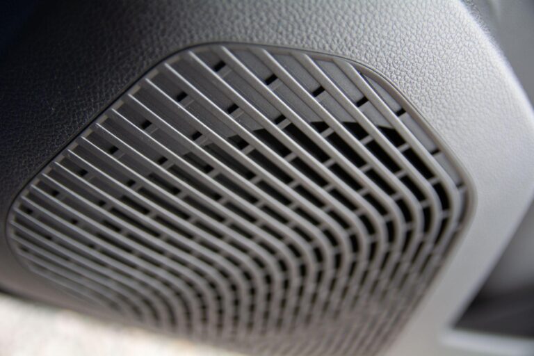 Renault Captur 1.6 E-TECH 9.8kWh techno Auto Euro 6 (s/s) 5dr