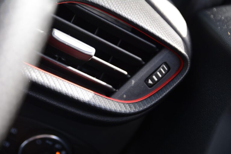 Ford Puma 1.0T EcoBoost MHEV ST-Line X Euro 6 (s/s) 5dr