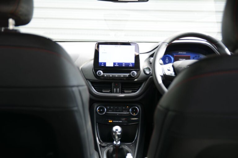 Ford Puma 1.0T EcoBoost MHEV ST-Line X Euro 6 (s/s) 5dr