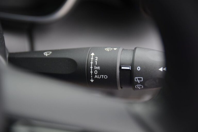 Citroen C3 Aircross 1.2 PureTech Shine Plus EAT6 Euro 6 (s/s) 5dr