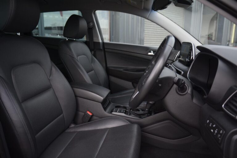 Hyundai TUCSON 2.0 CRDi Premium Auto 4WD Euro 6 (s/s) 5dr