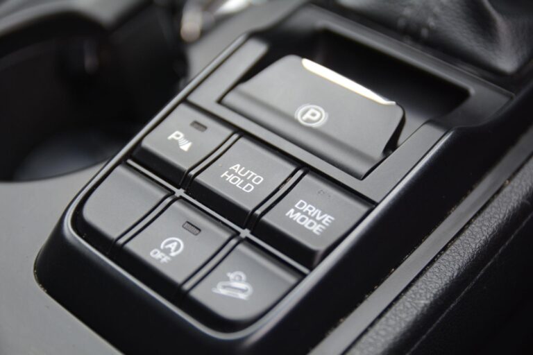 Hyundai TUCSON 2.0 CRDi Premium Auto 4WD Euro 6 (s/s) 5dr