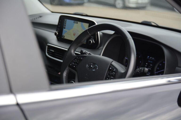 Hyundai TUCSON 2.0 CRDi Premium Auto 4WD Euro 6 (s/s) 5dr