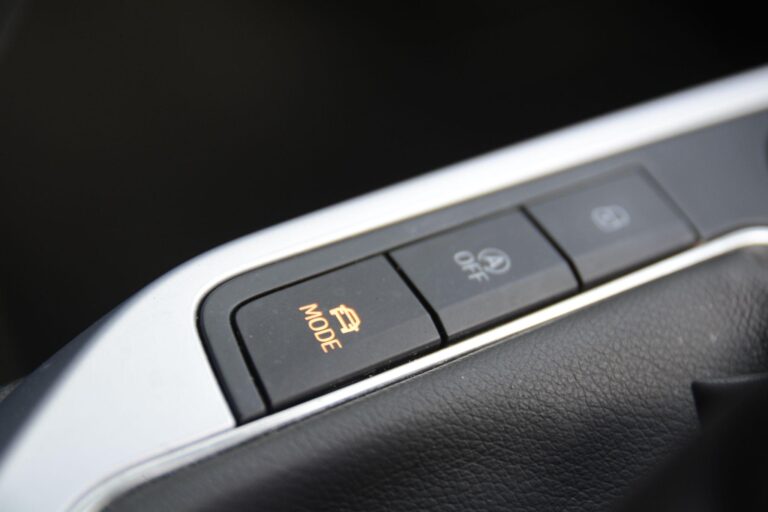 SEAT Arona 1.0 TSI FR Edition Euro 6 (s/s) 5dr