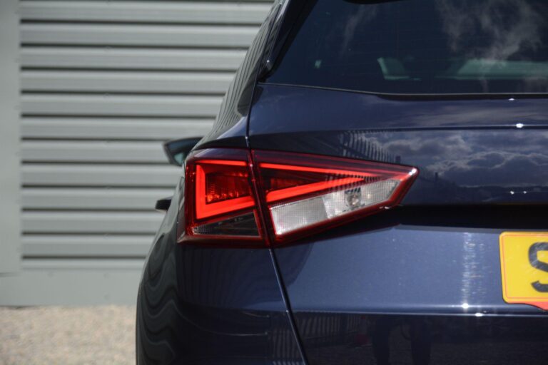 SEAT Arona 1.0 TSI FR Edition Euro 6 (s/s) 5dr