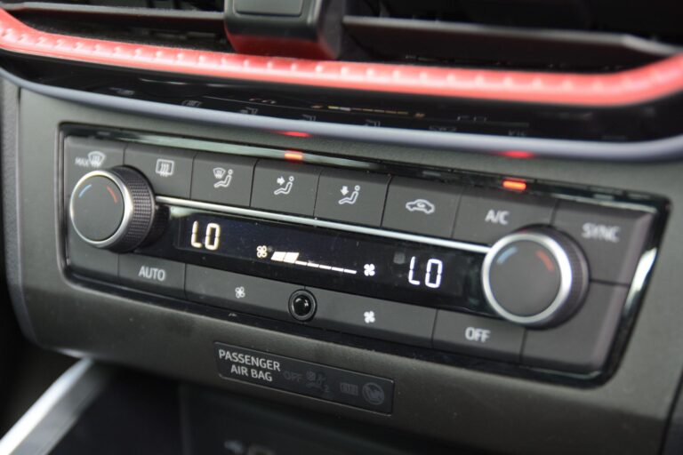 SEAT Arona 1.0 TSI FR Edition Euro 6 (s/s) 5dr