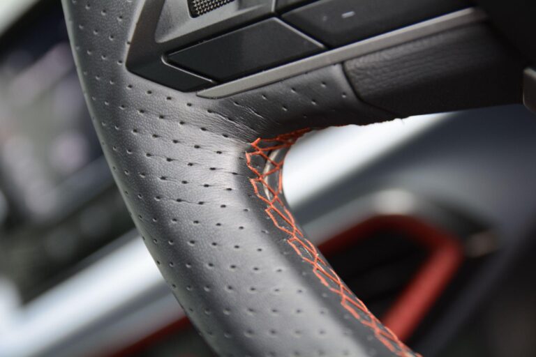 SEAT Arona 1.0 TSI FR Edition Euro 6 (s/s) 5dr