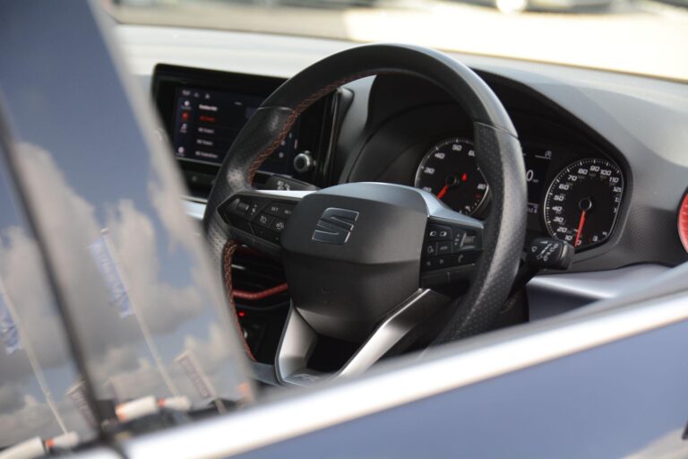 SEAT Arona 1.0 TSI FR Edition Euro 6 (s/s) 5dr