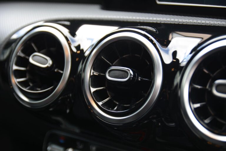 Mercedes-Benz A Class 1.3 A200 AMG Line 7G-DCT Euro 6 (s/s) 5dr