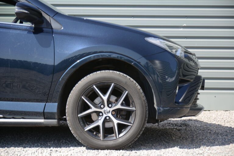 Toyota RAV4 2.0 V-Matic Icon CVT 4WD Euro 6 (s/s) 5dr (Safety Sense, SNav)