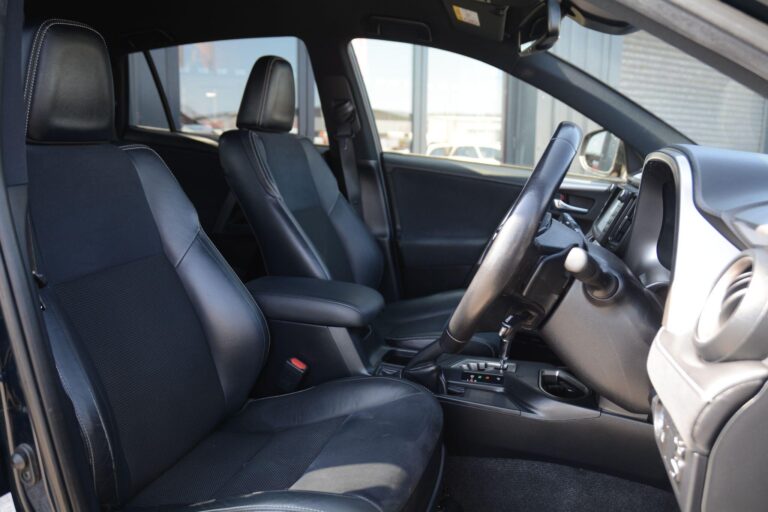 Toyota RAV4 2.0 V-Matic Icon CVT 4WD Euro 6 (s/s) 5dr (Safety Sense, SNav)