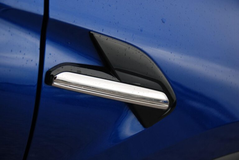 Renault Captur 1.6 E-TECH techno Auto Euro 6 (s/s) 5dr