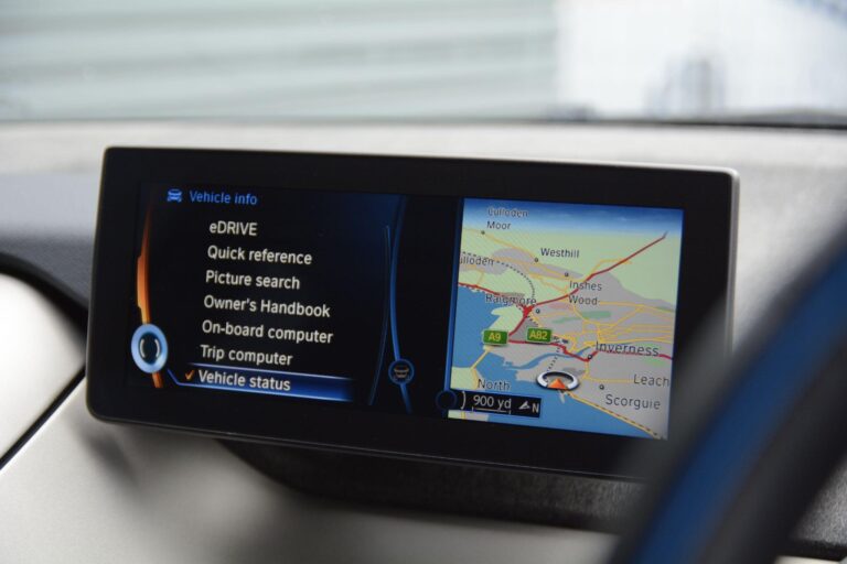 BMW i3 33kWh Auto Euro 6 (s/s) 5dr (Range Extender)