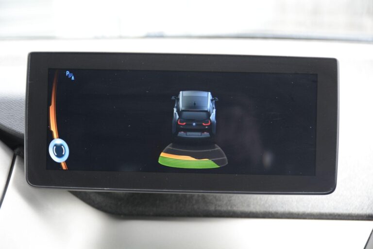 BMW i3 33kWh Auto Euro 6 (s/s) 5dr (Range Extender)