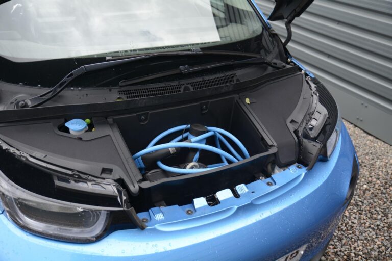 BMW i3 33kWh Auto Euro 6 (s/s) 5dr (Range Extender)