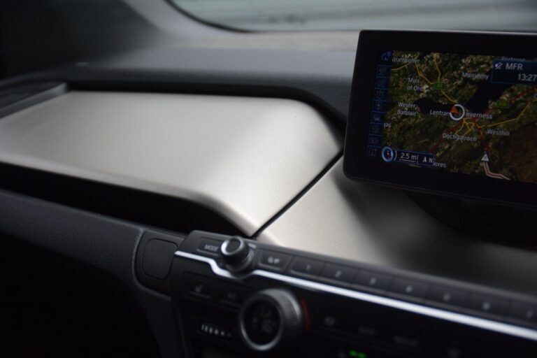 BMW i3 33kWh Auto Euro 6 (s/s) 5dr (Range Extender)