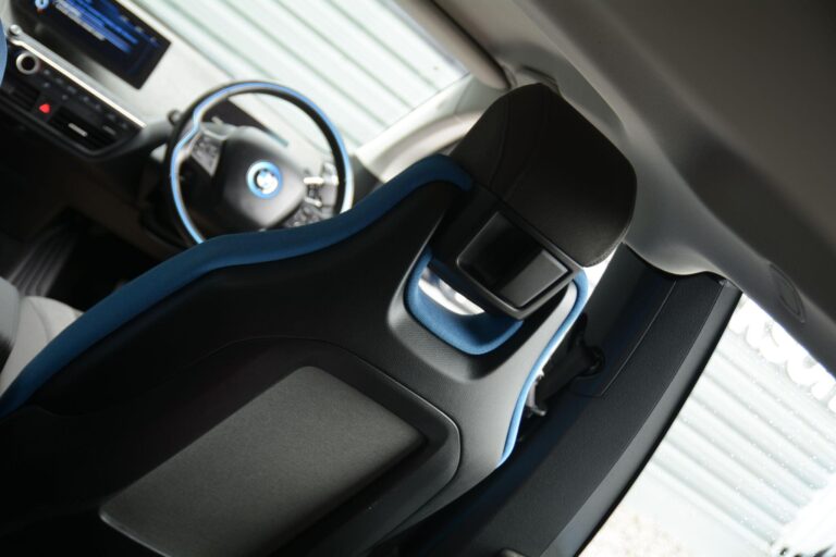 BMW i3 33kWh Auto Euro 6 (s/s) 5dr (Range Extender)
