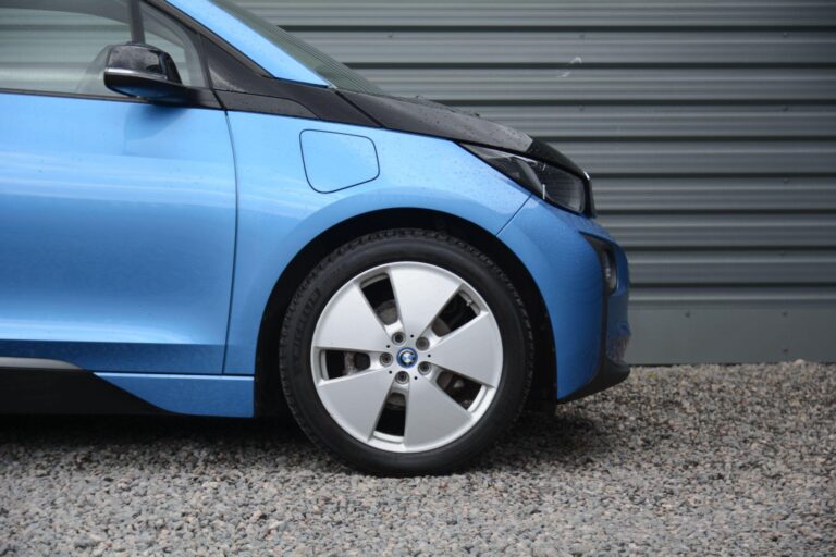 BMW i3 33kWh Auto Euro 6 (s/s) 5dr (Range Extender)