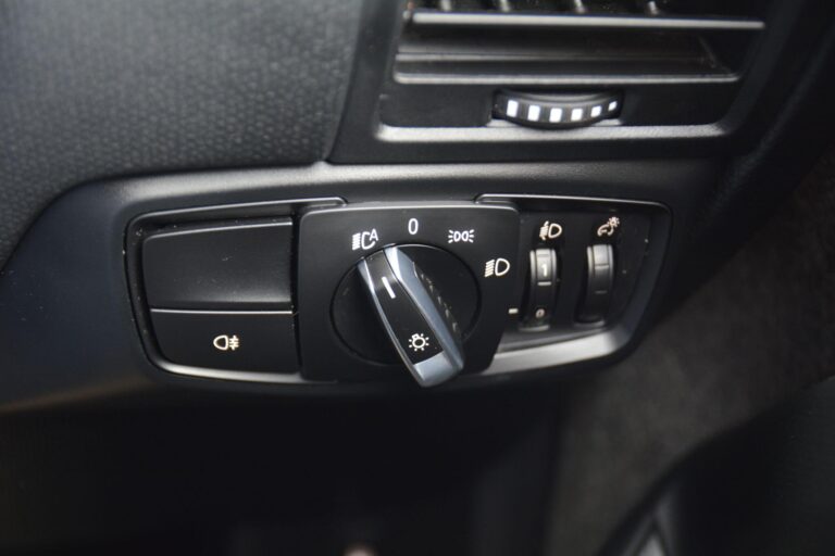 BMW i3 33kWh Auto Euro 6 (s/s) 5dr (Range Extender)