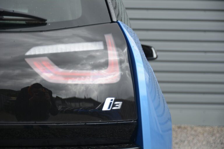 BMW i3 33kWh Auto Euro 6 (s/s) 5dr (Range Extender)