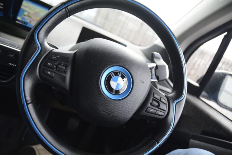 BMW i3 33kWh Auto Euro 6 (s/s) 5dr (Range Extender)