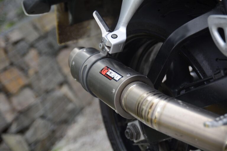 Suzuki GSX1300R Hayabusa 1300