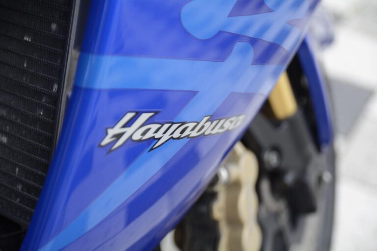 Suzuki GSX1300R Hayabusa 1300