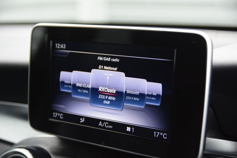 Mercedes-Benz GLC 2.1 GLC250d AMG Line G-Tronic 4MATIC Euro 6 (s/s) 5dr