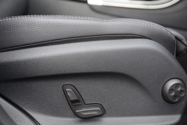 Mercedes-Benz GLC 2.1 GLC250d AMG Line G-Tronic 4MATIC Euro 6 (s/s) 5dr