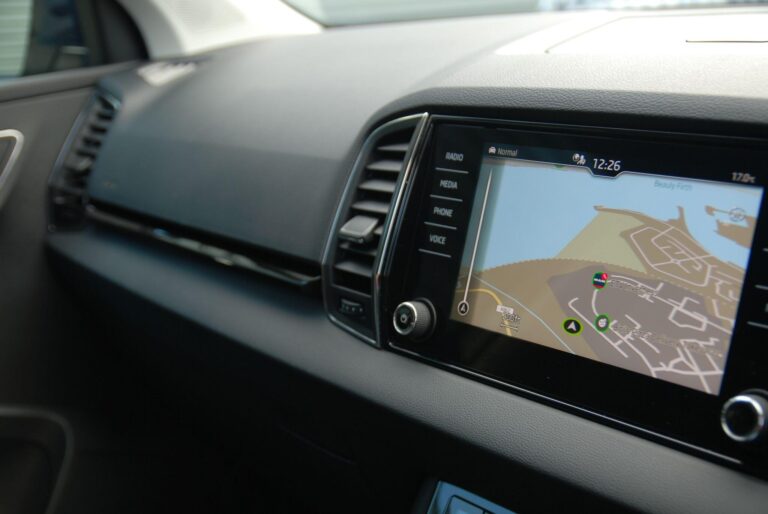 Skoda Karoq 1.5 TSI ACT SE L Euro 6 (s/s) 5dr