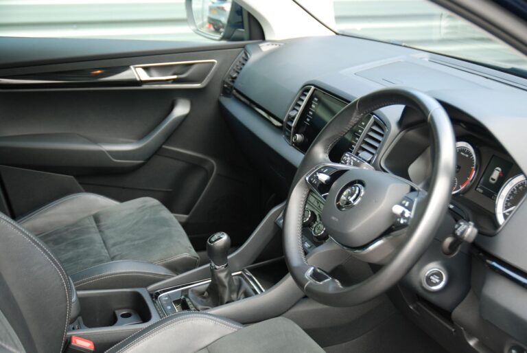 Skoda Karoq 1.5 TSI ACT SE L Euro 6 (s/s) 5dr