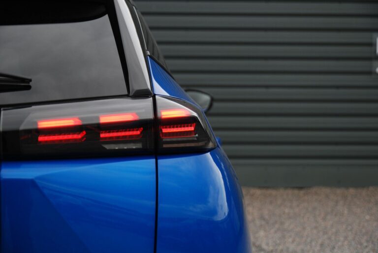 Peugeot 2008 1.2 PureTech GT EAT Euro 6 (s/s) 5dr