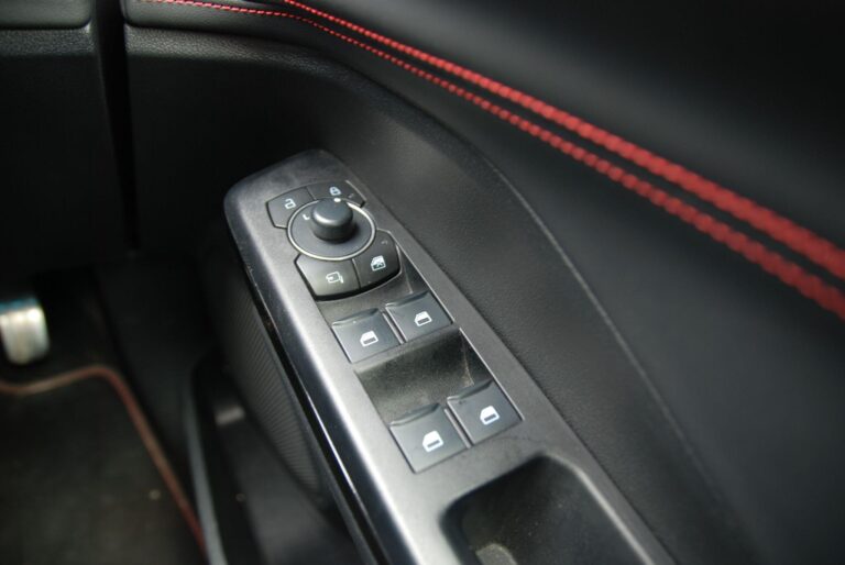 Ford Puma 1.0T EcoBoost MHEV ST-Line X DCT Euro 6 (s/s) 5dr