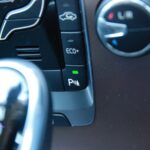 Volvo V40 Cross Country 1.5 T3 Auto Euro 6 (s/s) 5dr