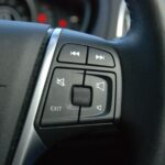 Volvo V40 Cross Country 1.5 T3 Auto Euro 6 (s/s) 5dr