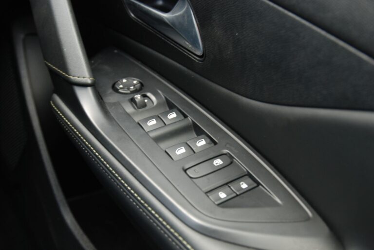 Peugeot 308 1.5 BlueHDi GT EAT Euro 6 (s/s) 5dr