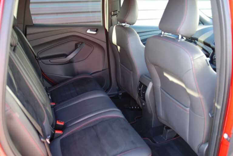 Ford Kuga 1.5T EcoBoost ST-Line Edition SUV 5dr Petrol Manual Euro 6 (s/s) (150 ps)