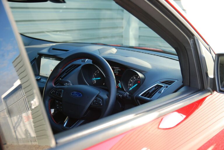 Ford Kuga 1.5T EcoBoost ST-Line Edition SUV 5dr Petrol Manual Euro 6 (s/s) (150 ps)