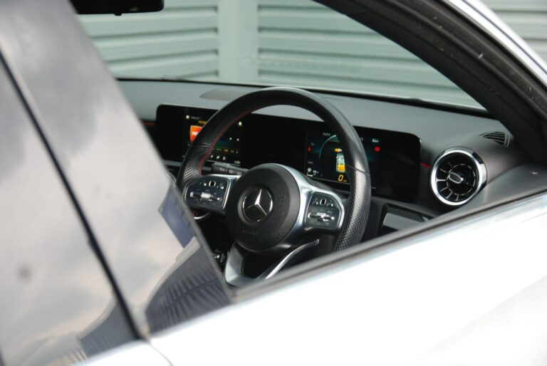 Mercedes-Benz A Class 1.3 A180 AMG Line Hatchback 5dr Petrol Manual Euro 6 (s/s) (136 ps)