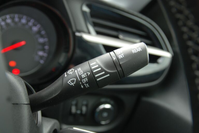 Vauxhall Corsa 1.2 Turbo SE Hatchback 5dr Petrol Manual Euro 6 (s/s) (100 ps)