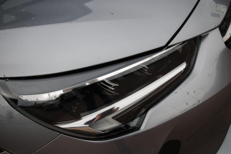 Vauxhall Corsa 1.2 Turbo SE Hatchback 5dr Petrol Manual Euro 6 (s/s) (100 ps)