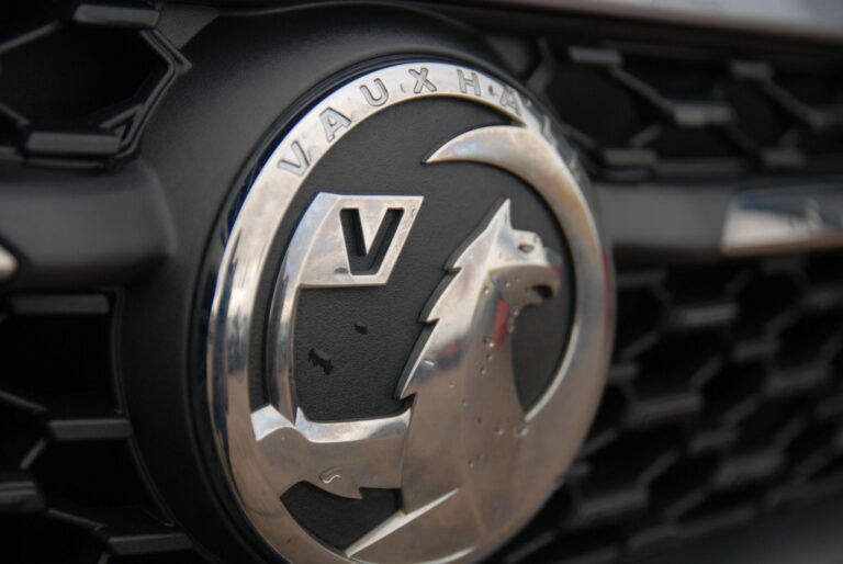 Vauxhall Corsa 1.2 Turbo SE Hatchback 5dr Petrol Manual Euro 6 (s/s) (100 ps)