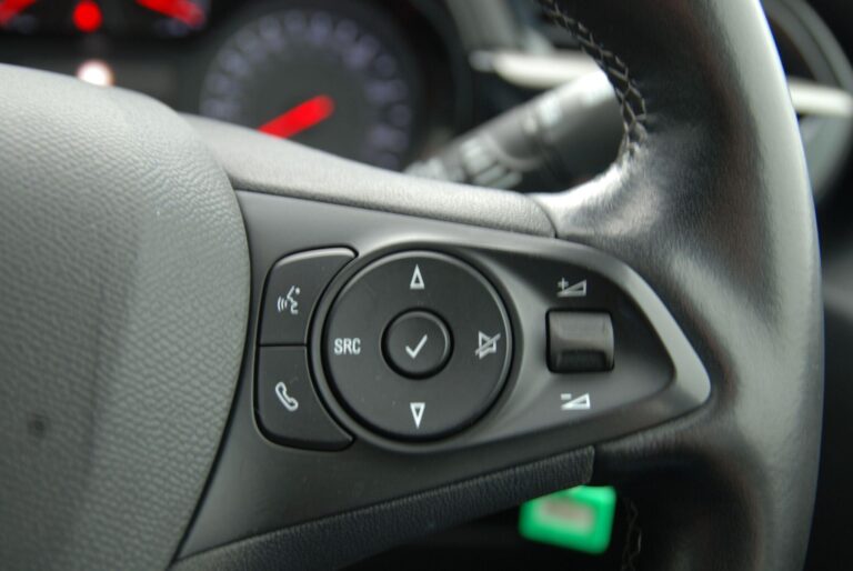 Vauxhall Corsa 1.2 Turbo SE Hatchback 5dr Petrol Manual Euro 6 (s/s) (100 ps)